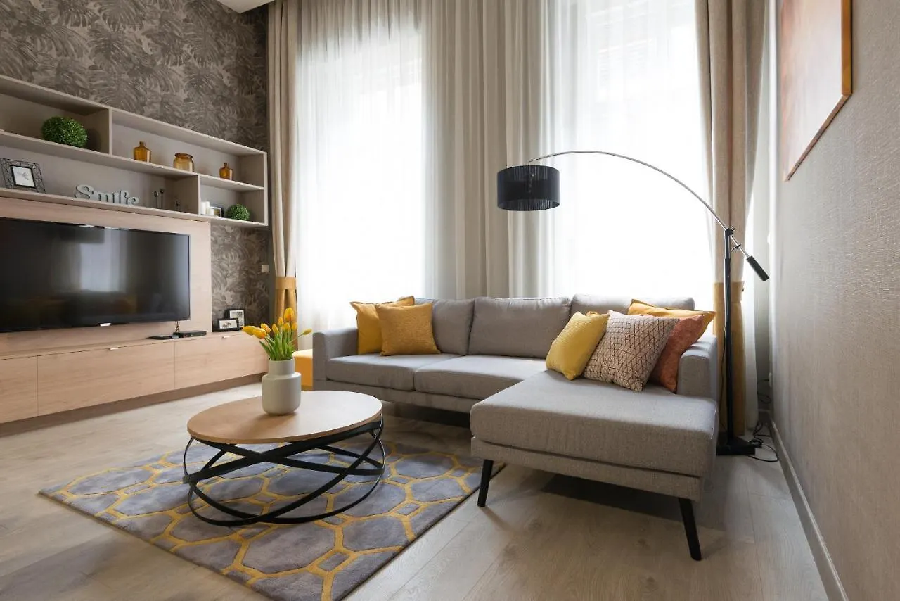 Budapest Paulay Apartments